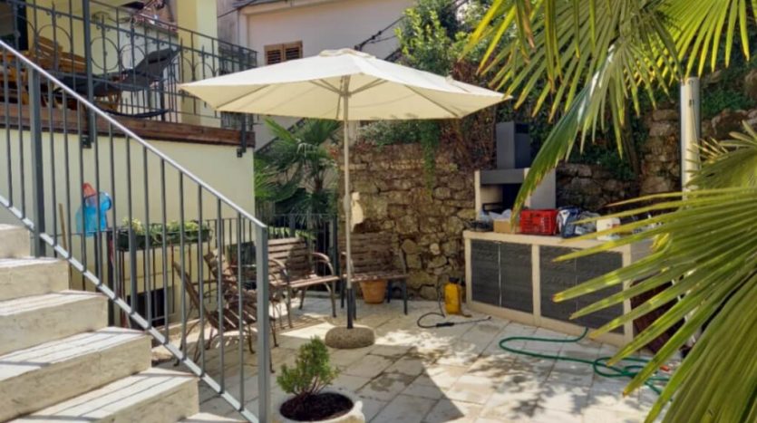 Renovated Historic House in Opatija 20 m from the beach (10)
