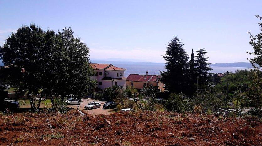Plot with building permit in Opatija